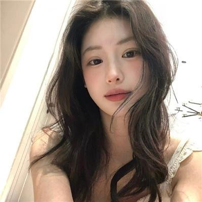 艾米莉亚·佩雷斯